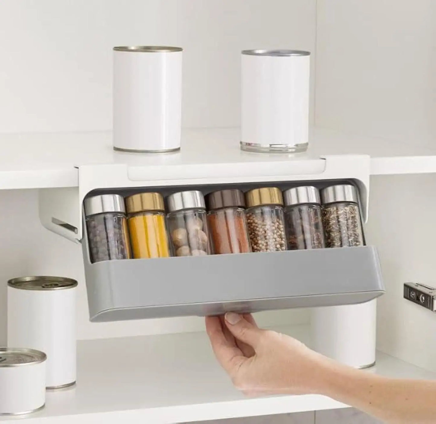 Pull Down Spice Rack With 6  Spice Jars