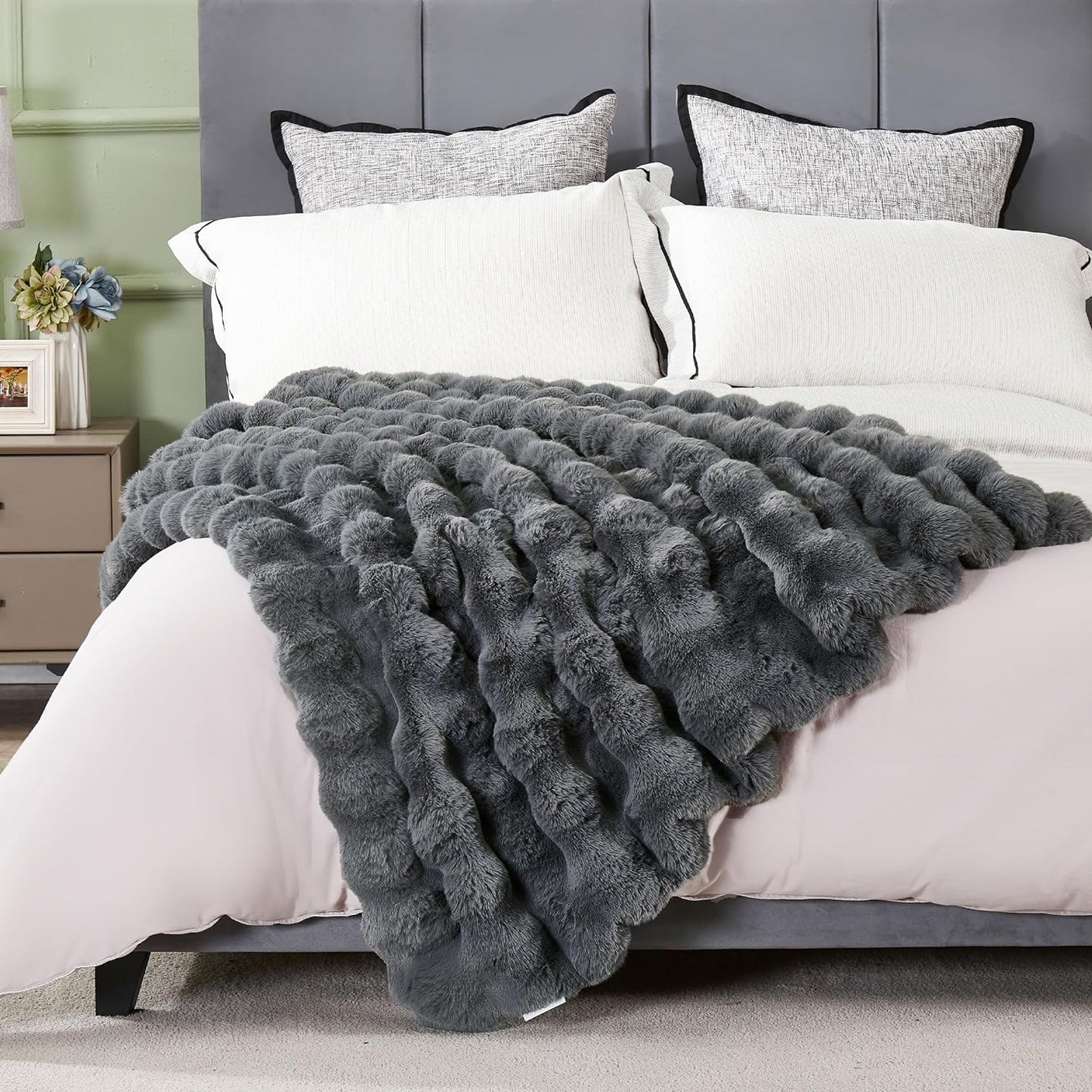 Faux Rabbit Fur Throw Blanket for Couch